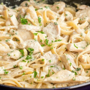 Chicken Alfredo with Mushrooms